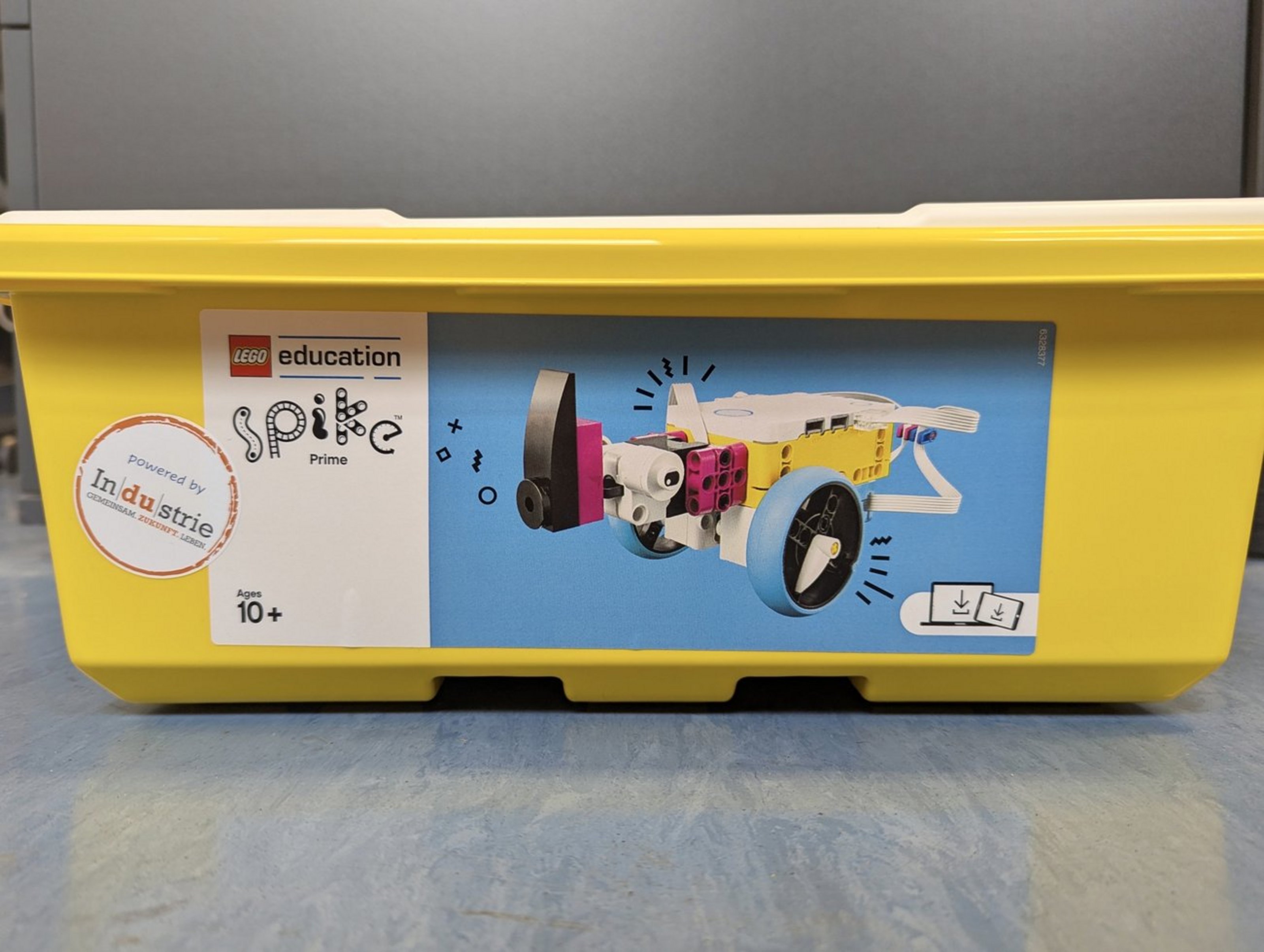 Lego(c)  Spike Prime Robotikkasten