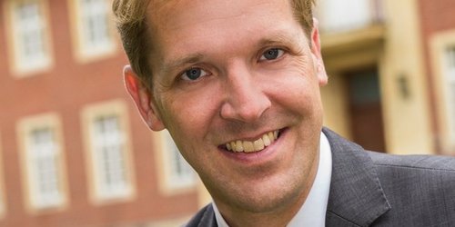 Portrait von Landrat Dr. Christian Schulze Pellengahr