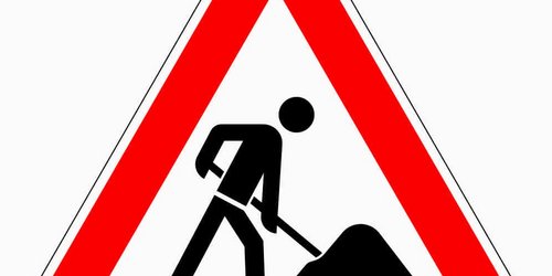 Das Verkehrszeichen Baustelle.