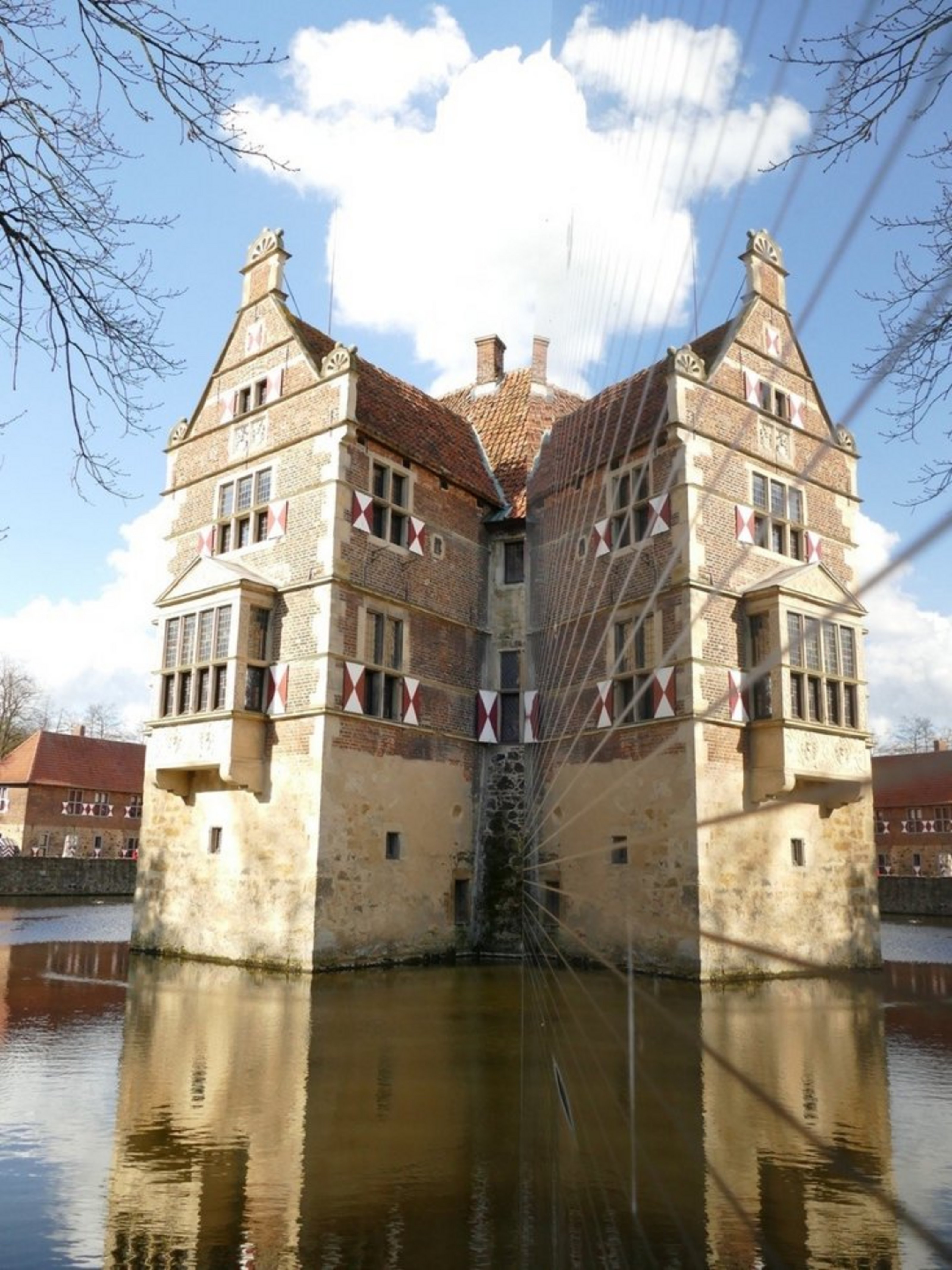 Gespiegelte Ansicht der Burg Vischering